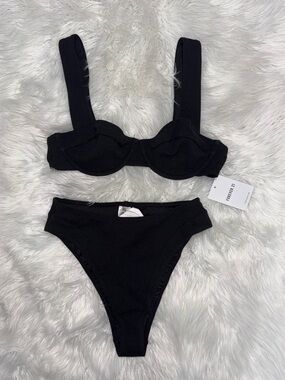 Forever 21 Black Ribbed Underwire Bikini Set with Wide Straps